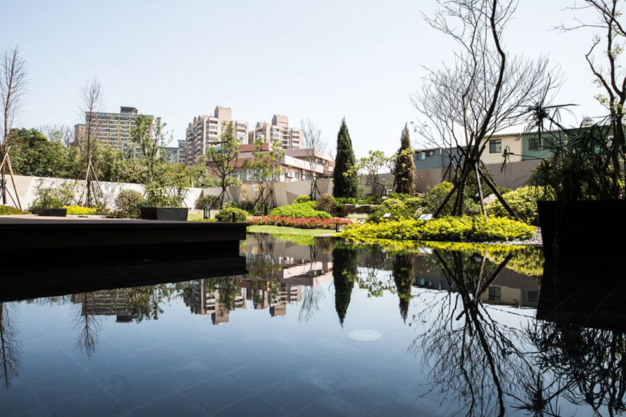 室內設計參考案例：LOFT(室內)風格 77坪實景