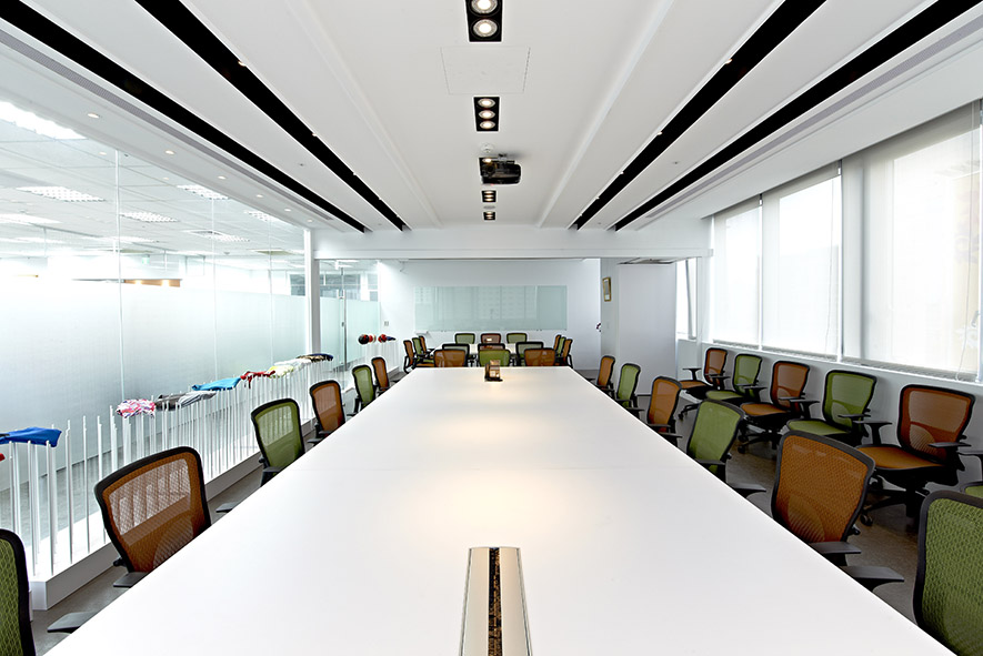 室內設計參考案例:現代時尚風格 約300坪實景